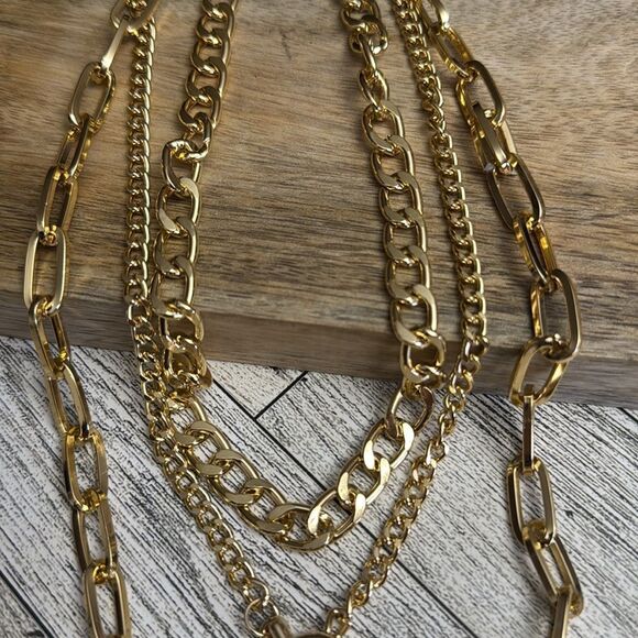 Elegant Gold Tone Necklace Trio NWT - Picture 4 of 5